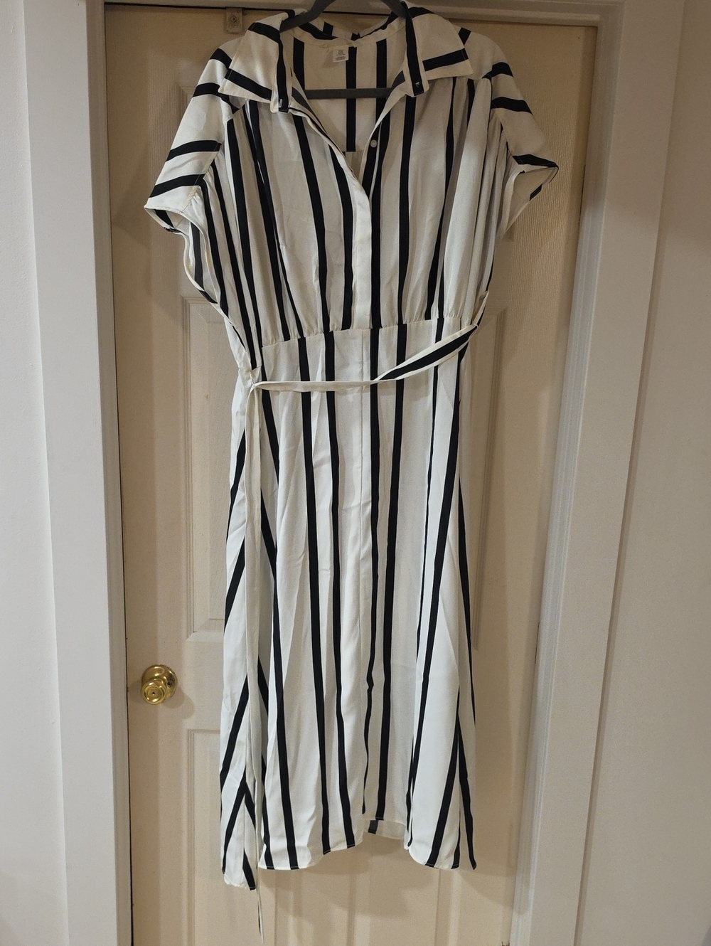 H&M Black and White Vertical Stripe Midi Dress with Waist Tie